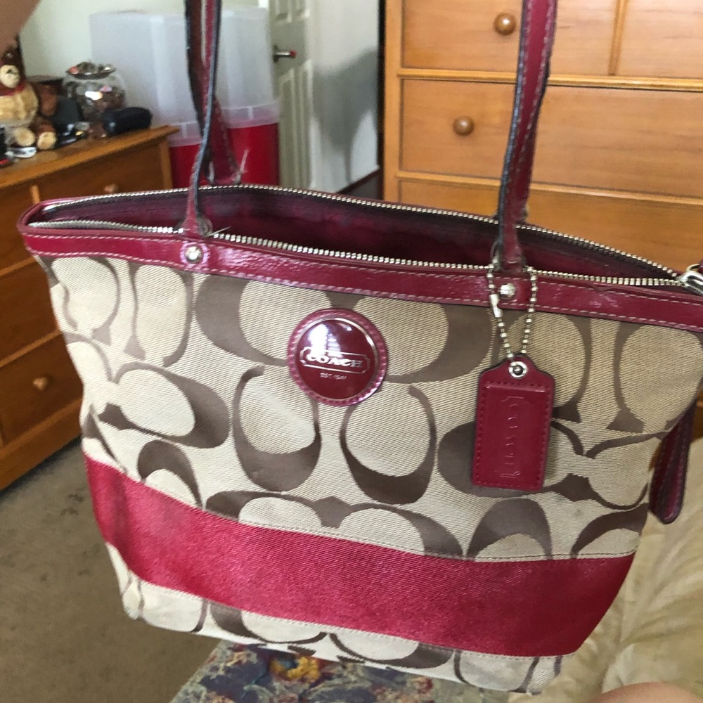 DESIGNER BAG ALERT 🥳